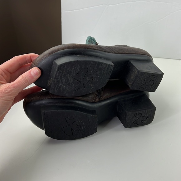 Shendqler brown funky booties size 9 - Picture 4 of 10